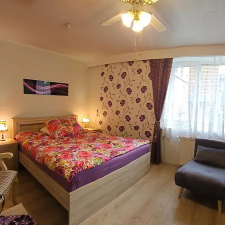 Rommi Kodumajutus * Pärnu